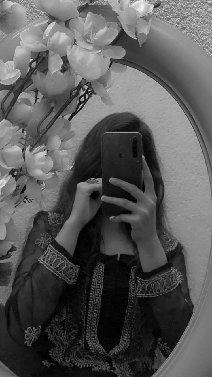 hidden face dp for girls