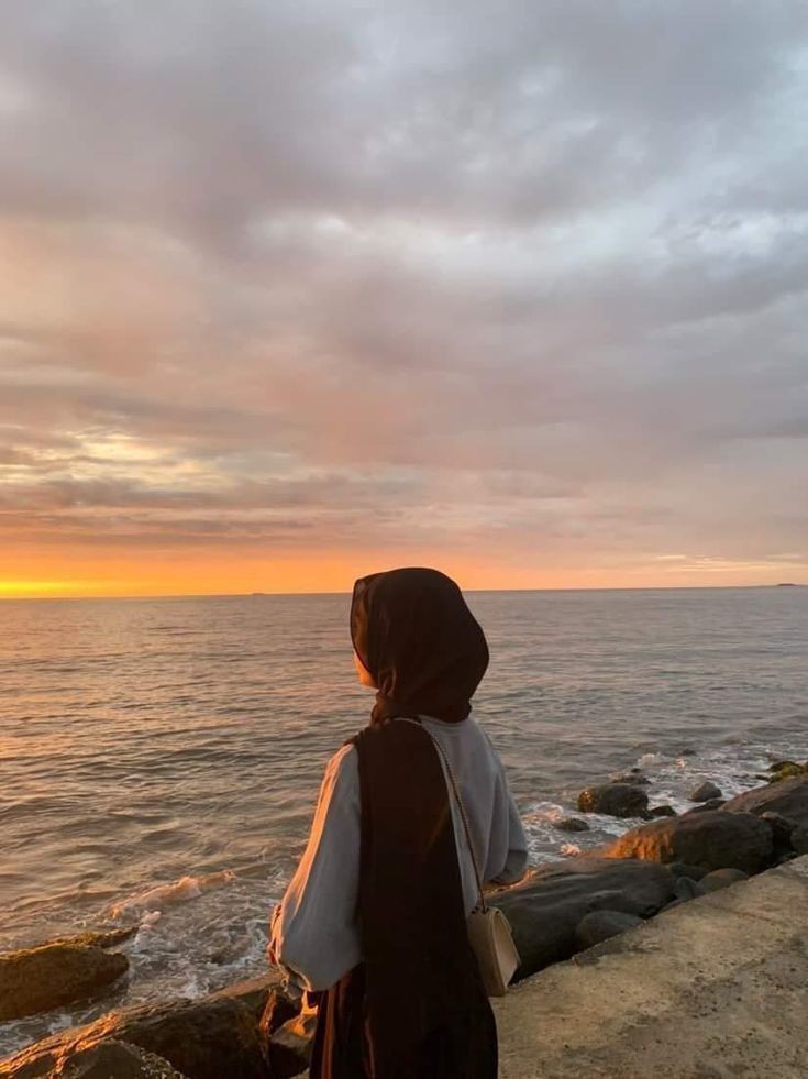 hijab girl dp