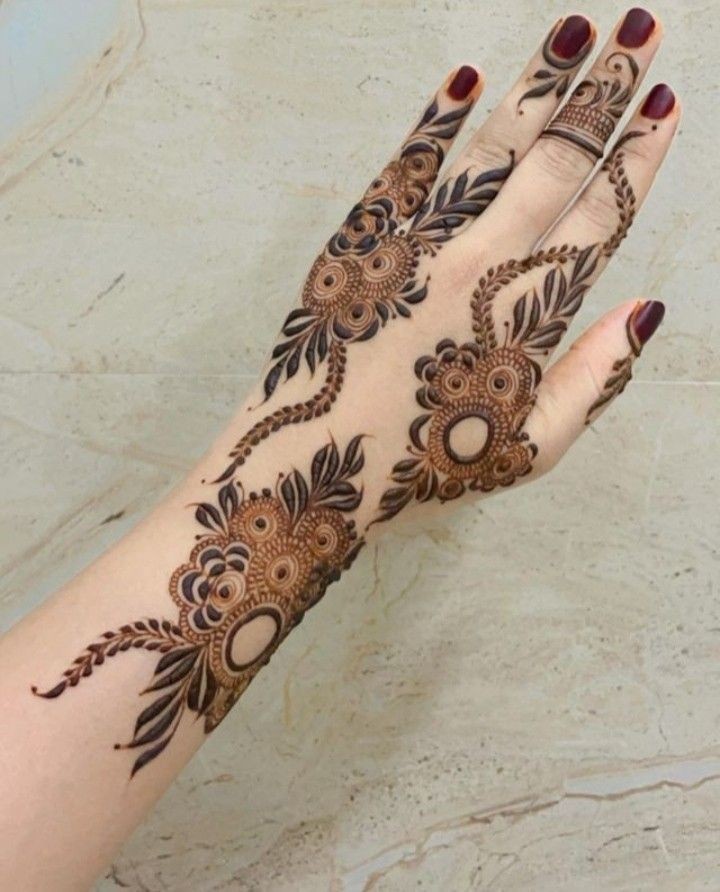 mehndi designs