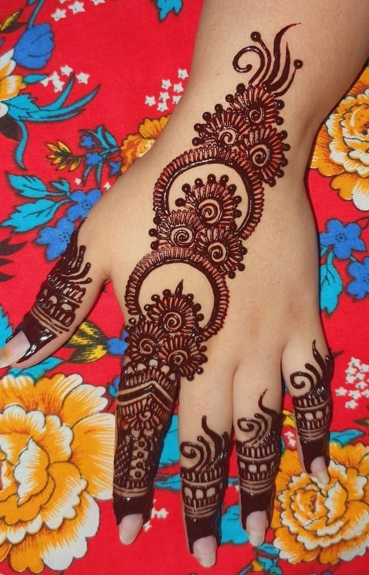 simple mehndi design for girls simple mehndi design for girls